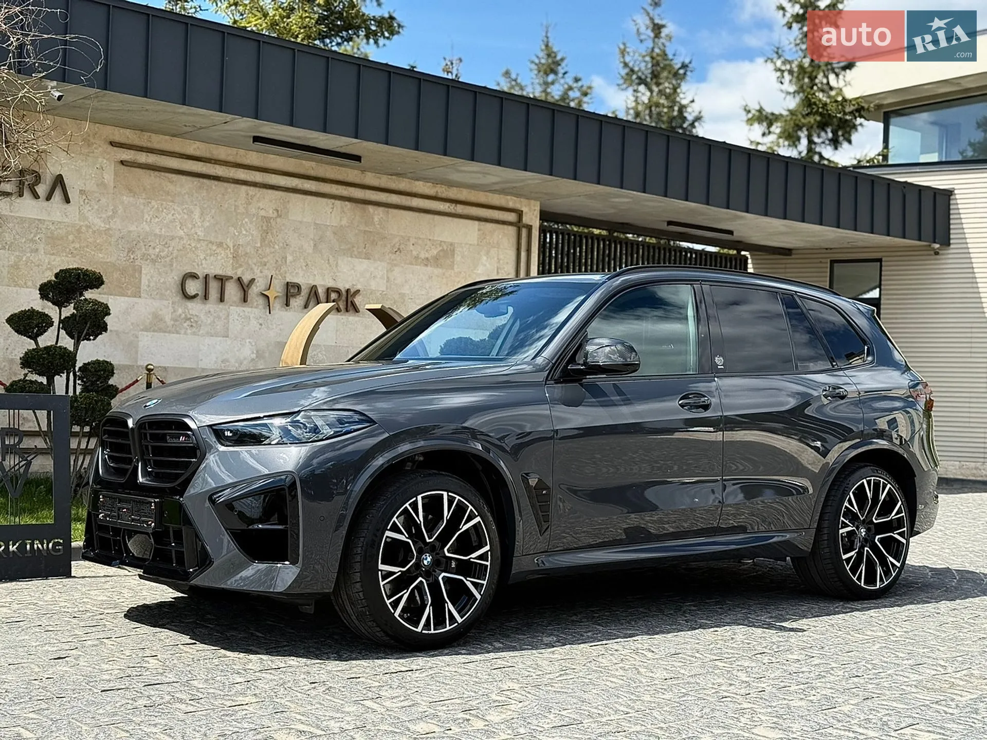 2024 BMW X5 M - мініатюра 11
