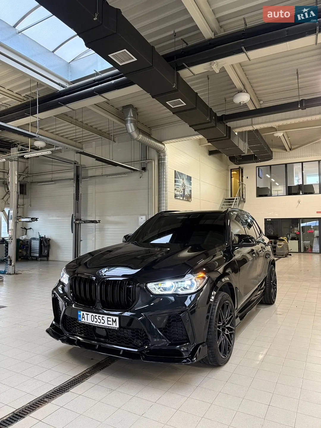 2021 BMW X5 M - мініатюра 8