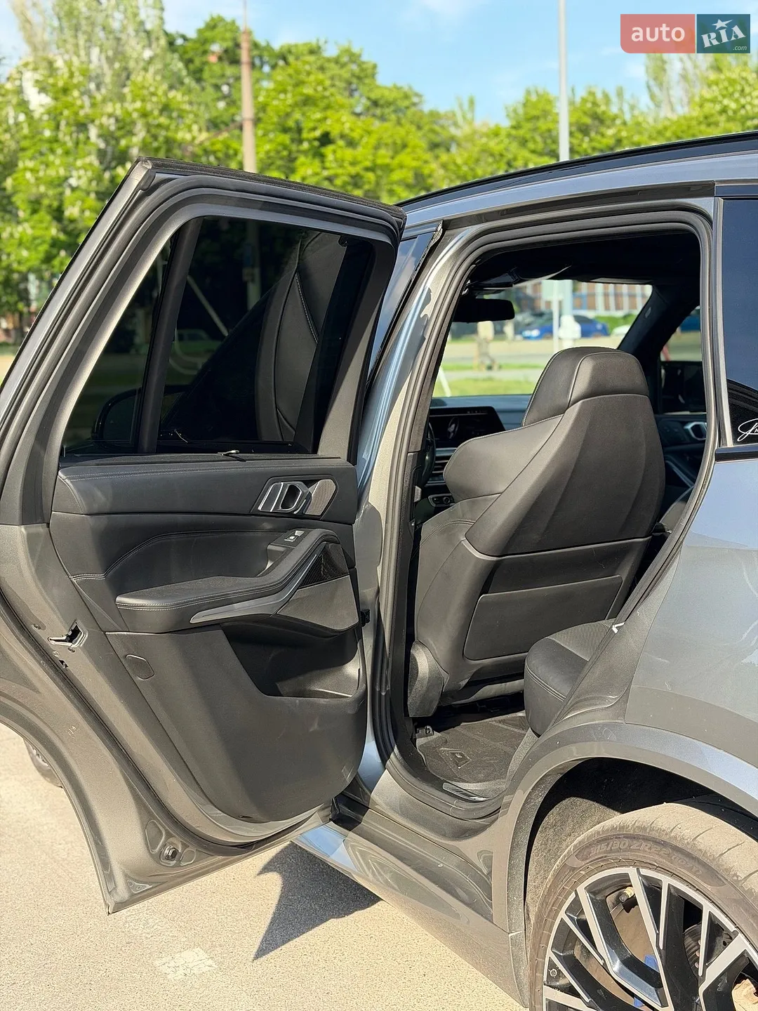 2021 BMW X5 M - мініатюра 12