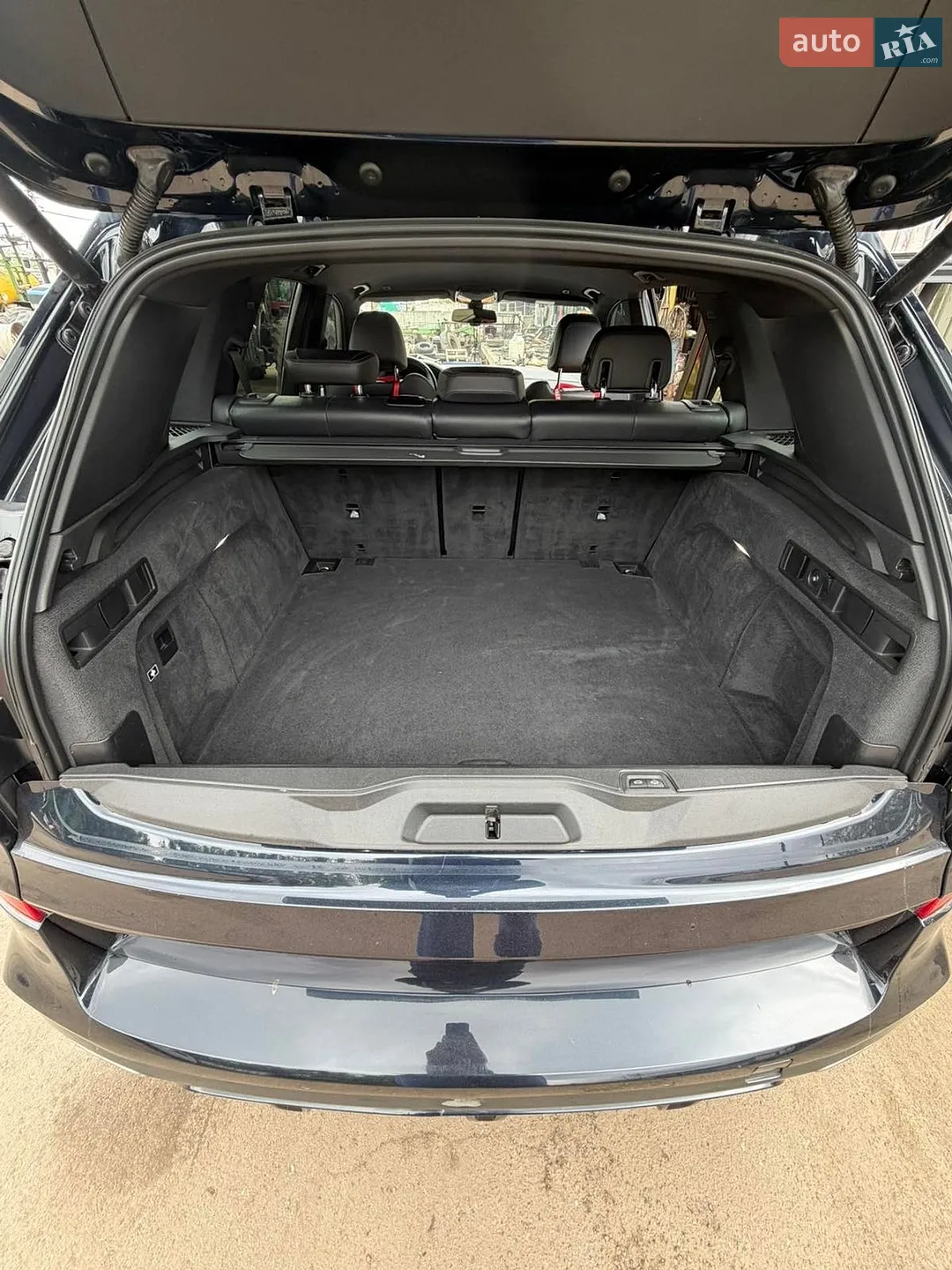 2019 BMW X5 M - мініатюра 4