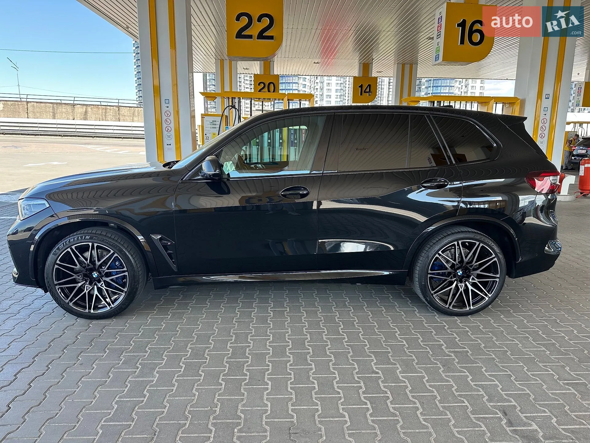 2021 BMW X5 M - мініатюра 6