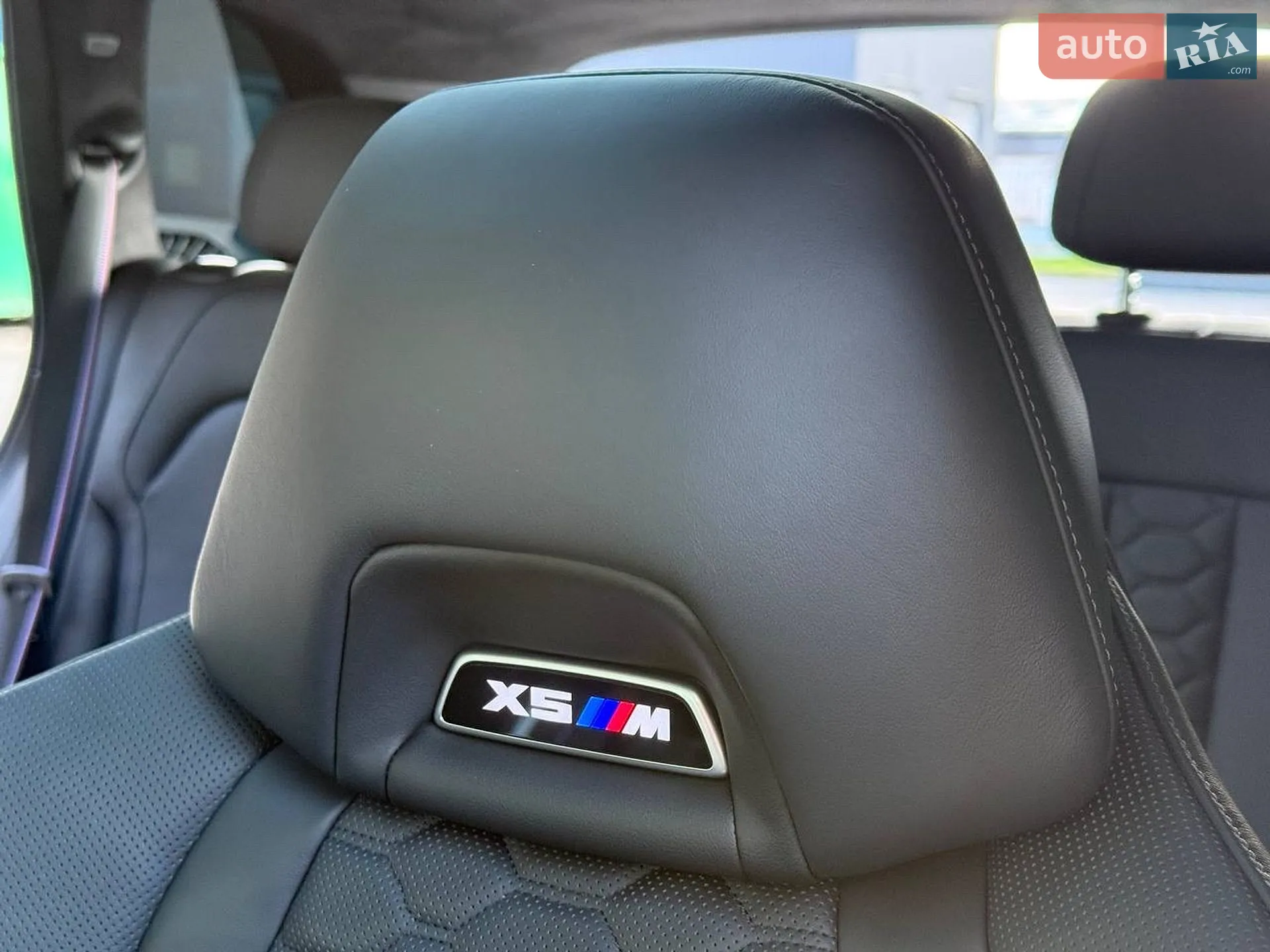 2022 BMW X5 M - мініатюра 16