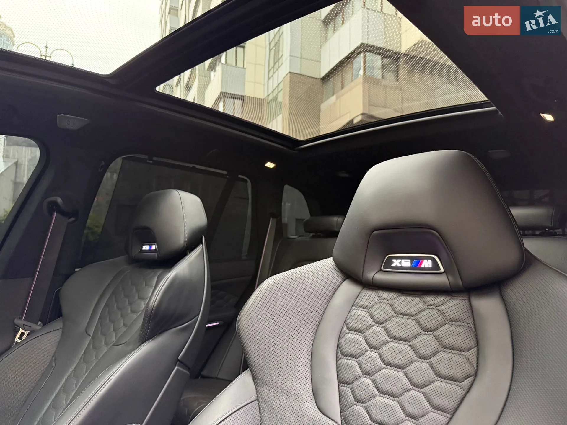 2022 BMW X5 M - мініатюра 16