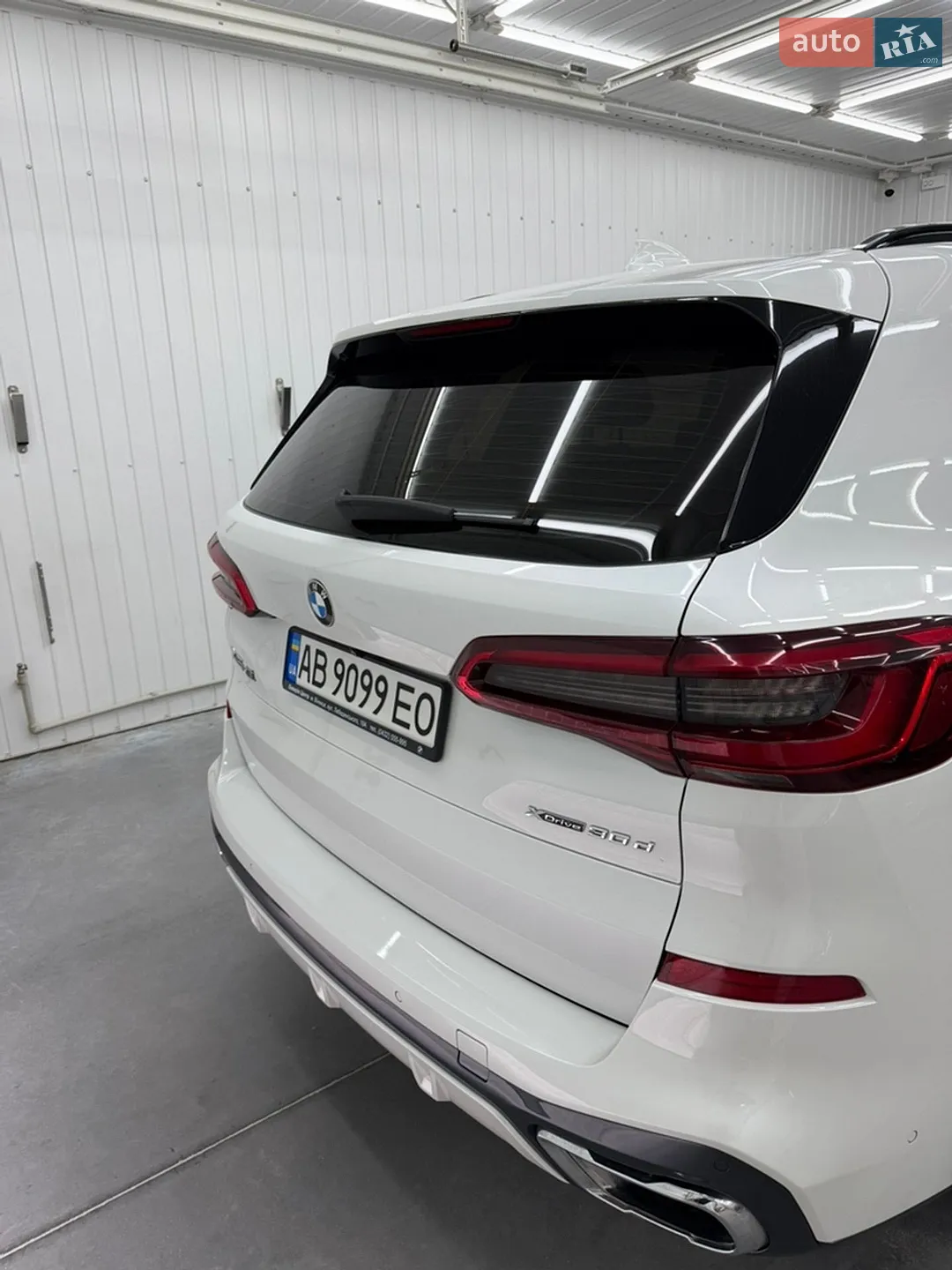 2019 BMW X5 M - мініатюра 4