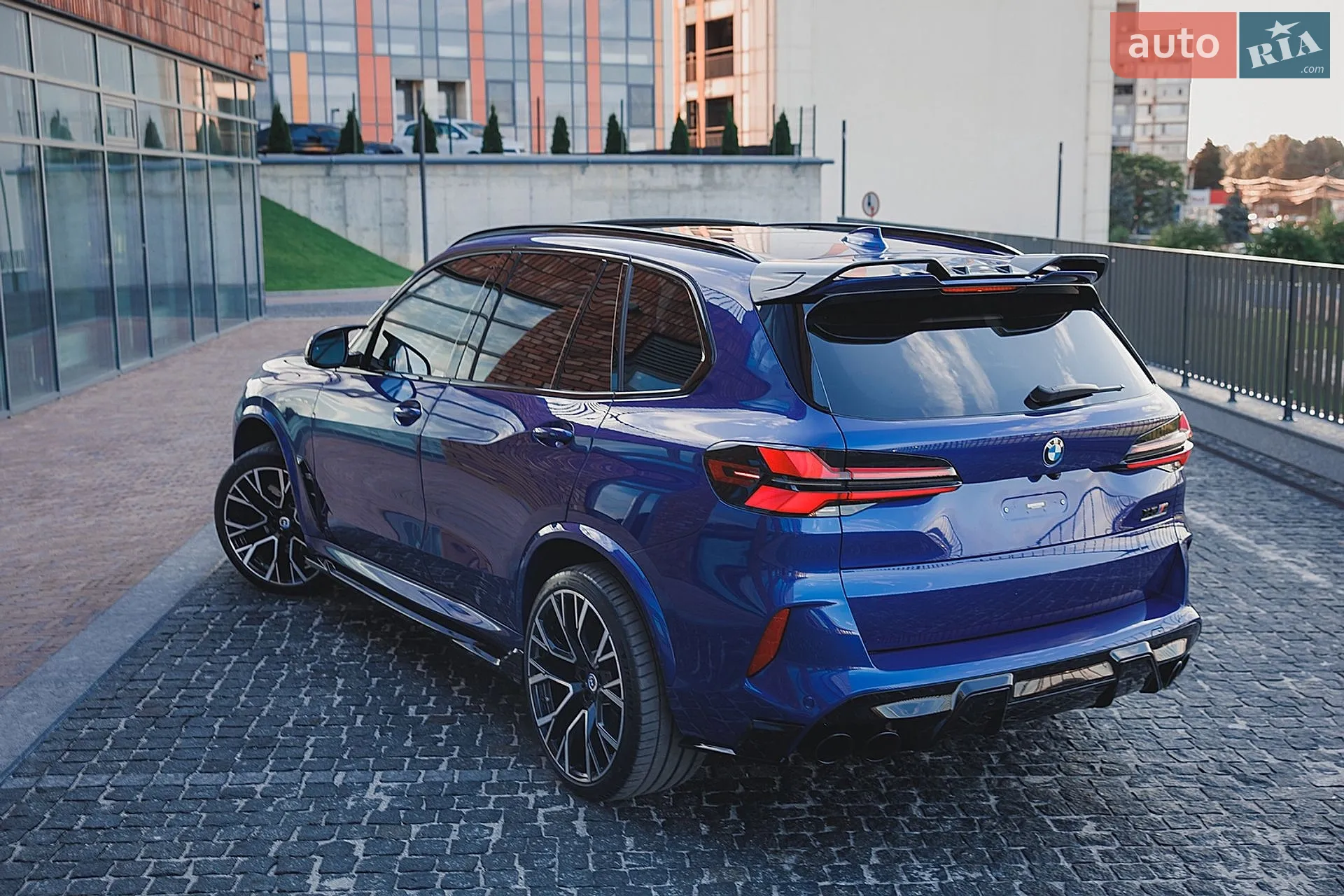 2022 BMW X5 M - мініатюра 14