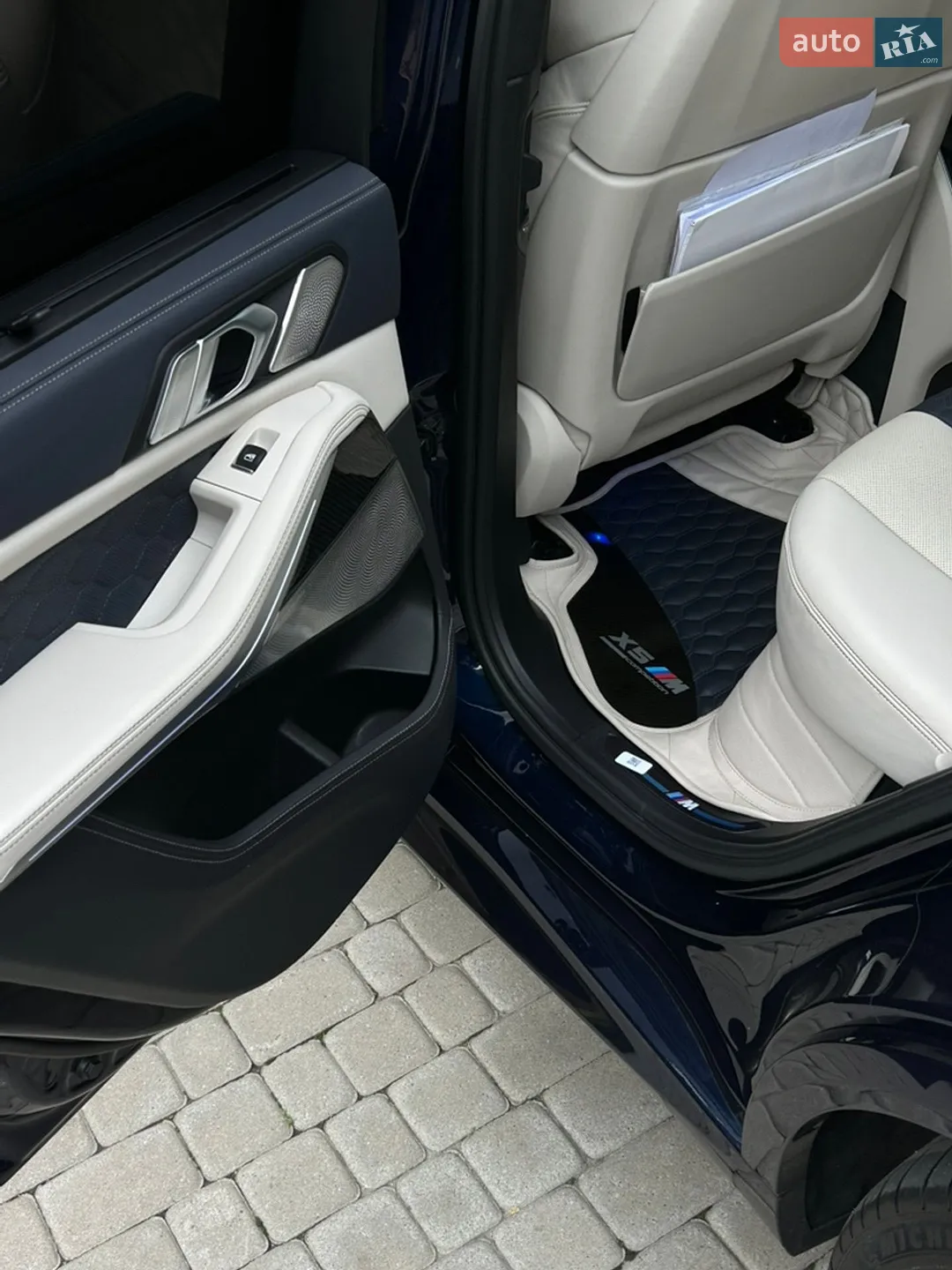 2022 BMW X5 M - мініатюра 34