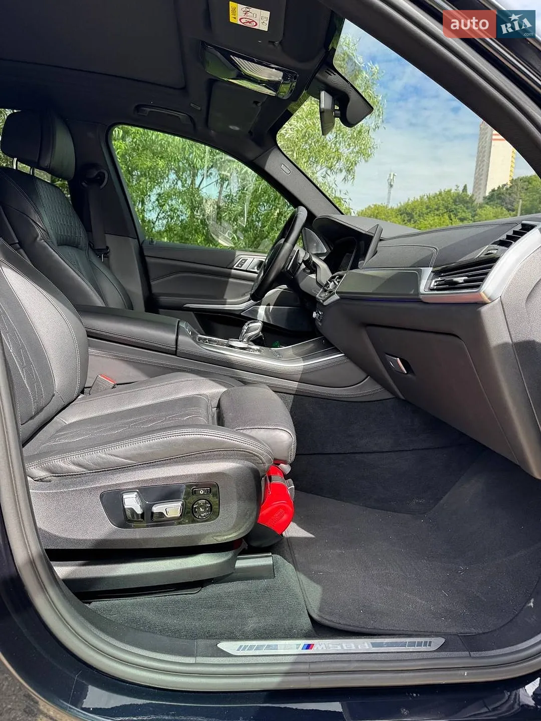2020 BMW X5 M - мініатюра 12