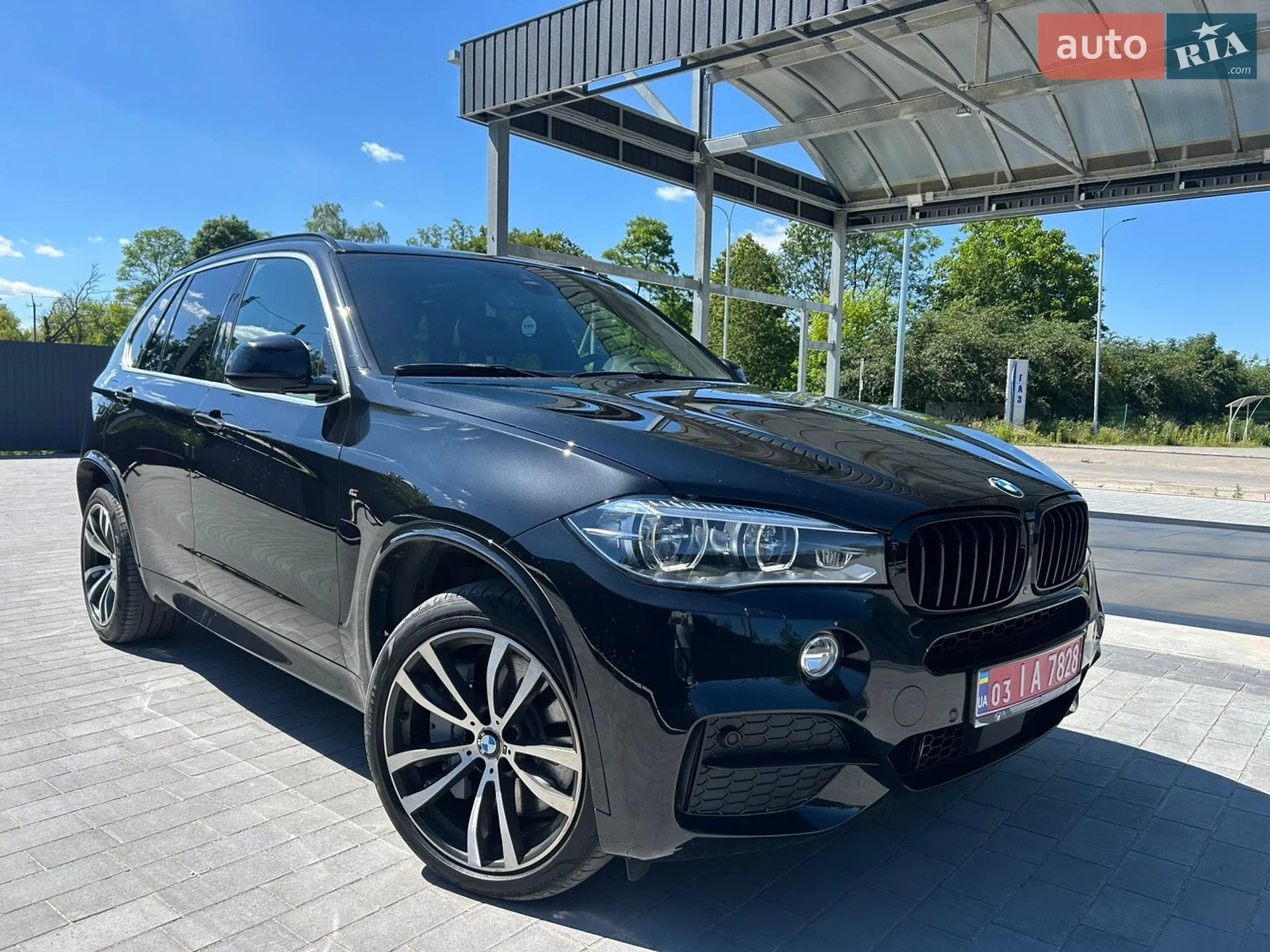 2016 BMW X5 M - мініатюра 7