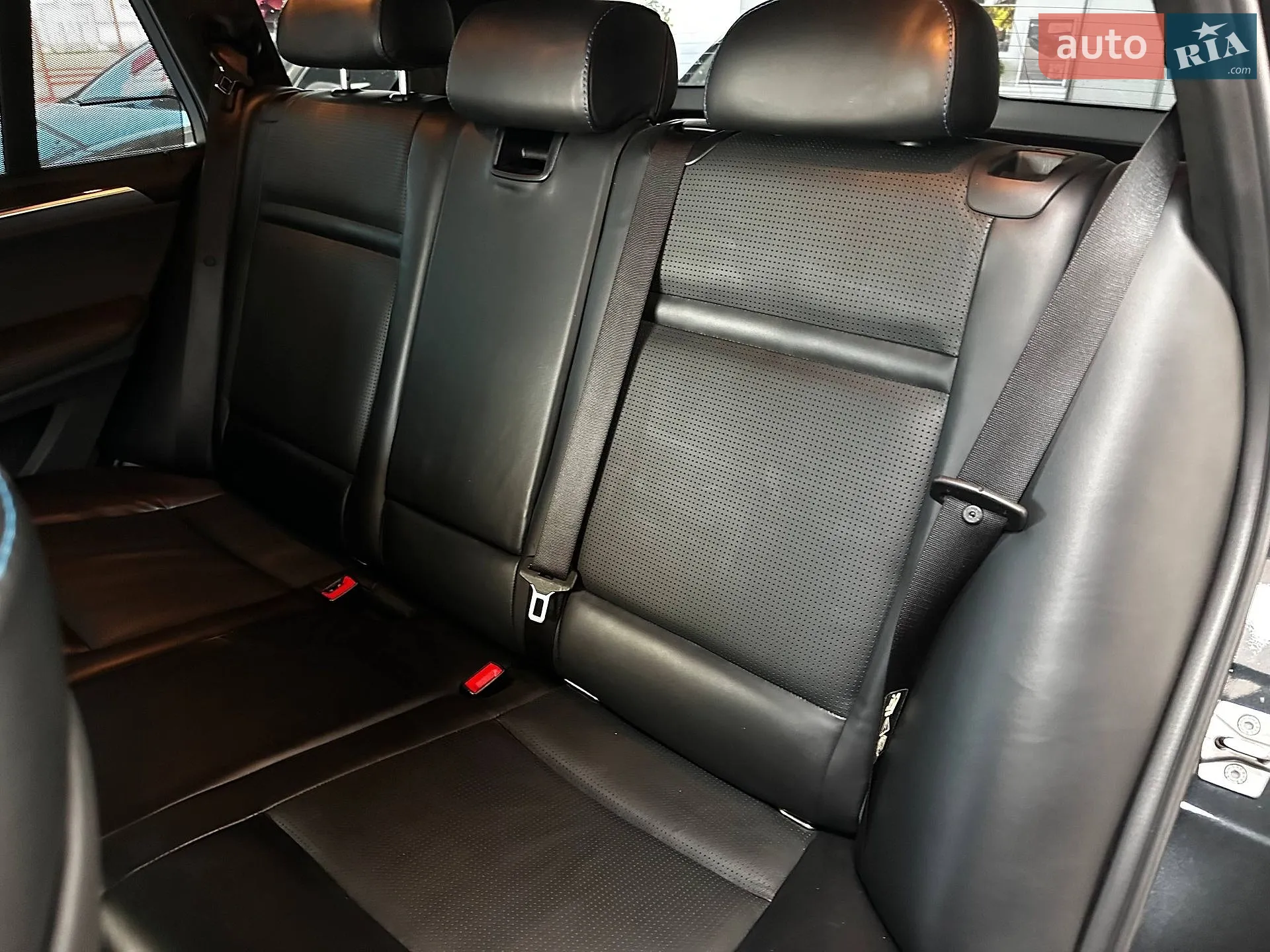 2010 BMW X5 M - мініатюра 24