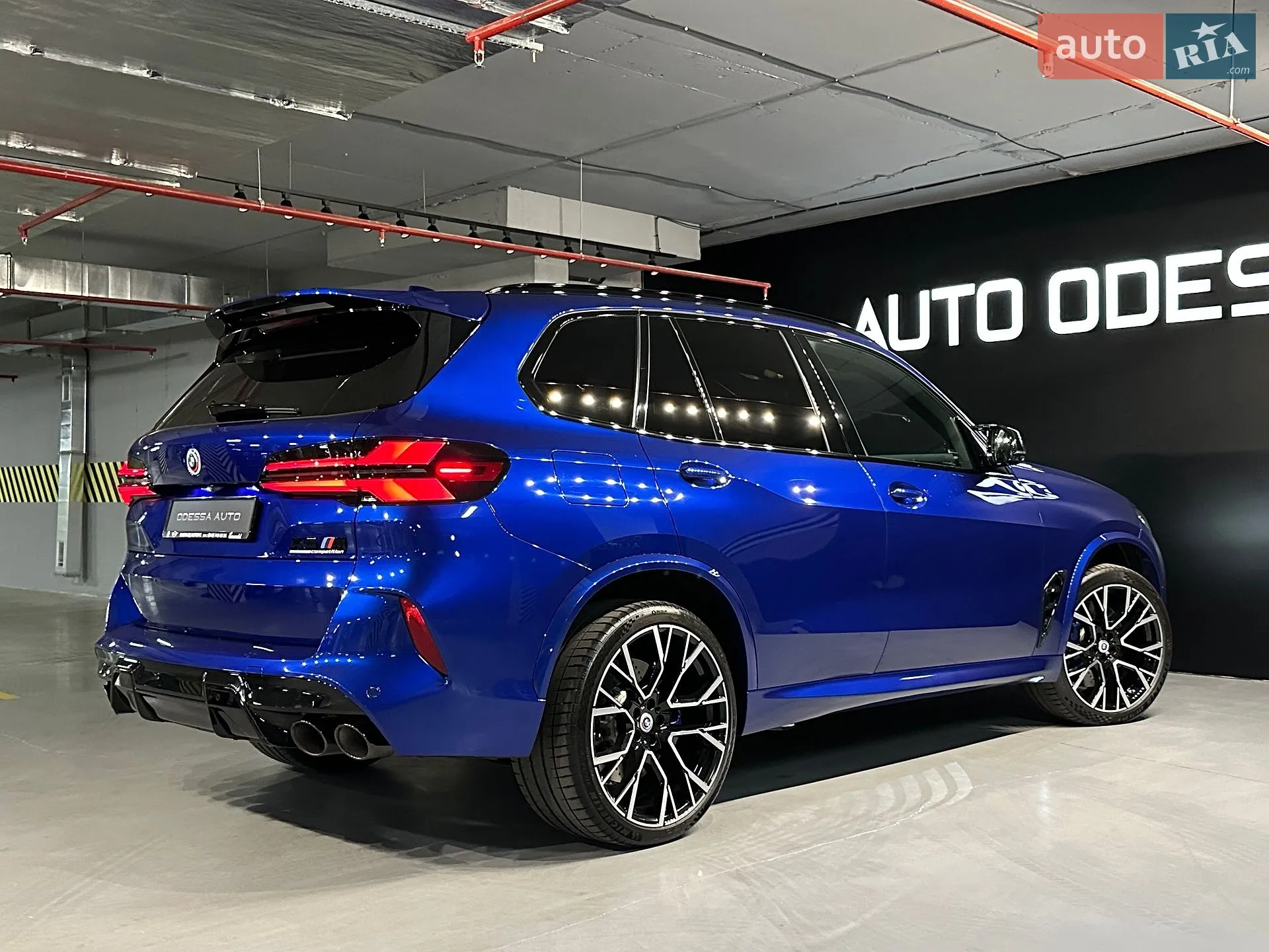 2022 BMW X5 M - мініатюра 8