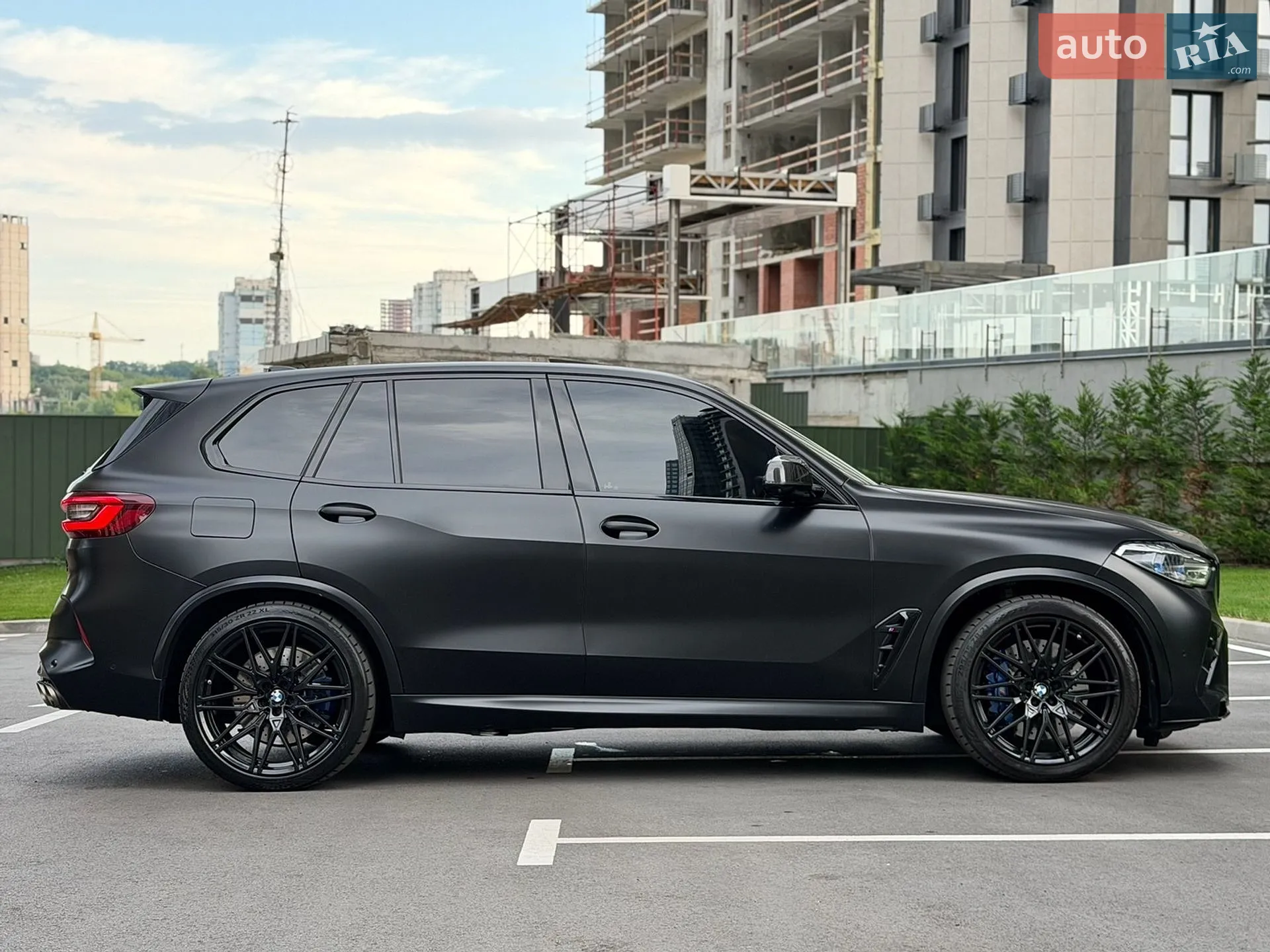 2020 BMW X5 M - мініатюра 20