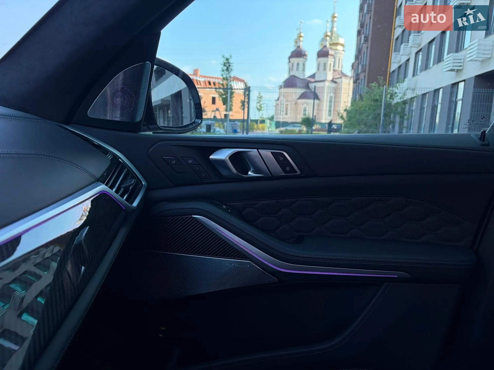 2022 BMW X5 M - мініатюра 91