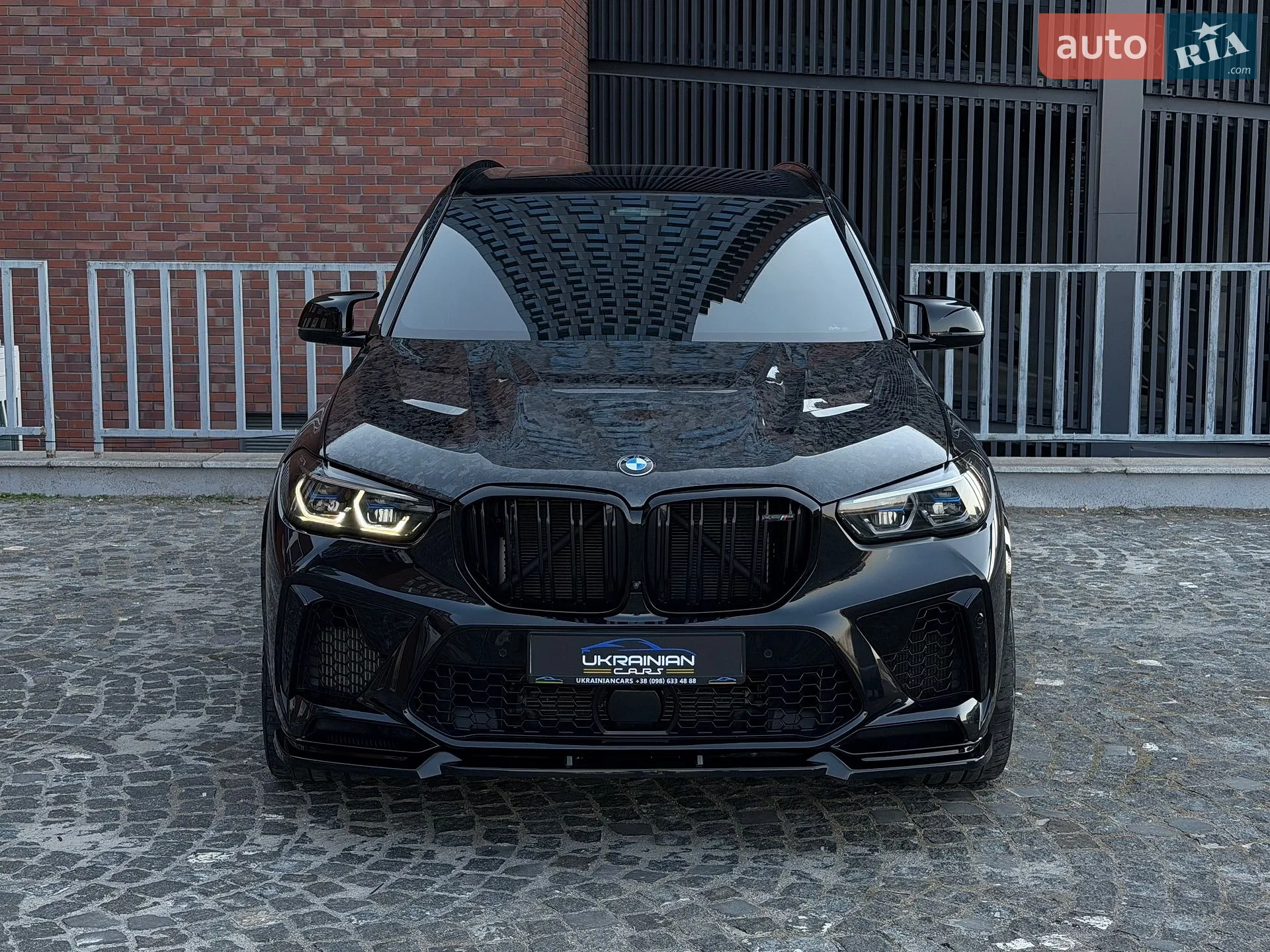 2022 BMW X5 M - мініатюра 8