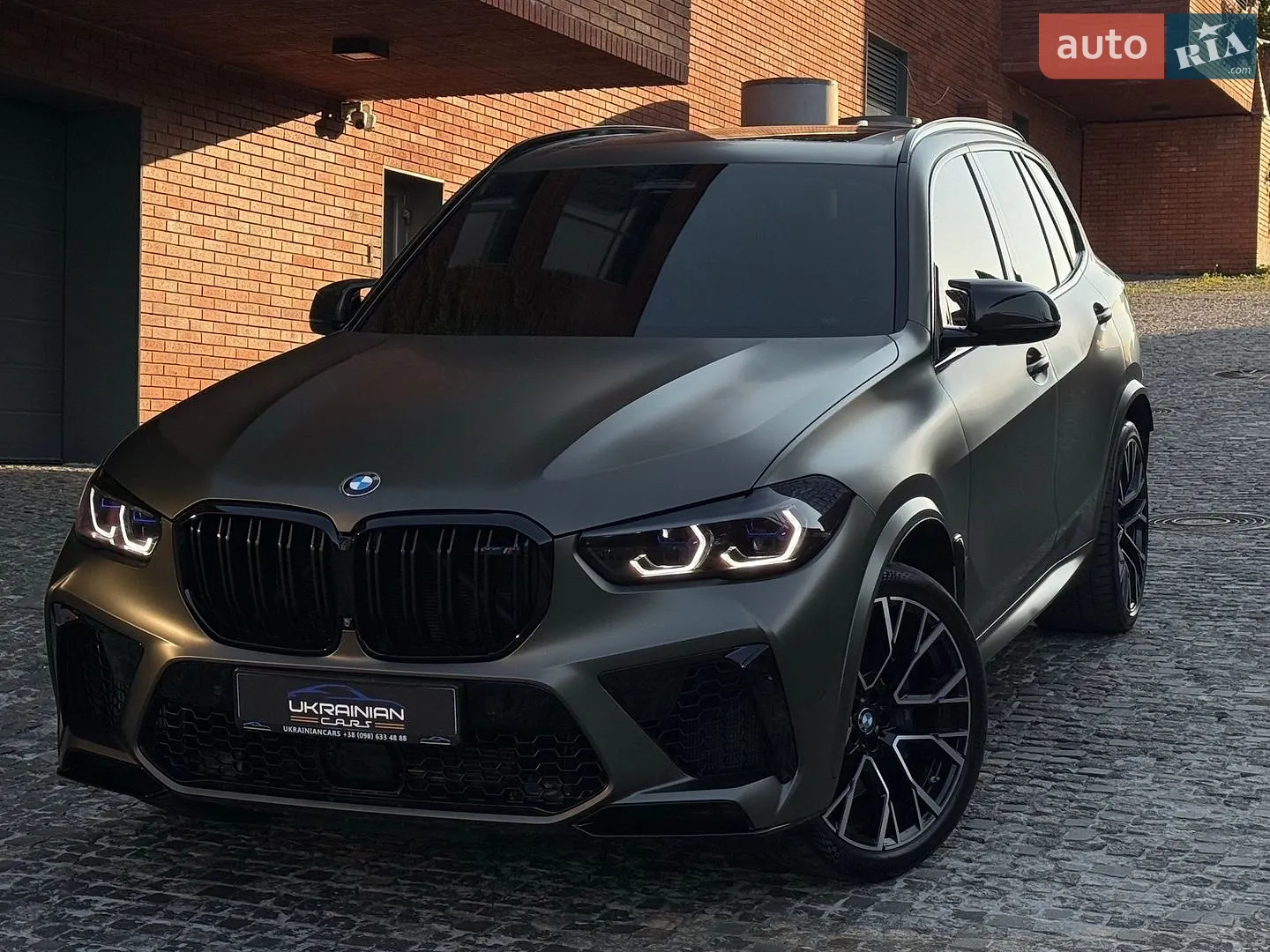 2022 BMW X5 M - мініатюра 3