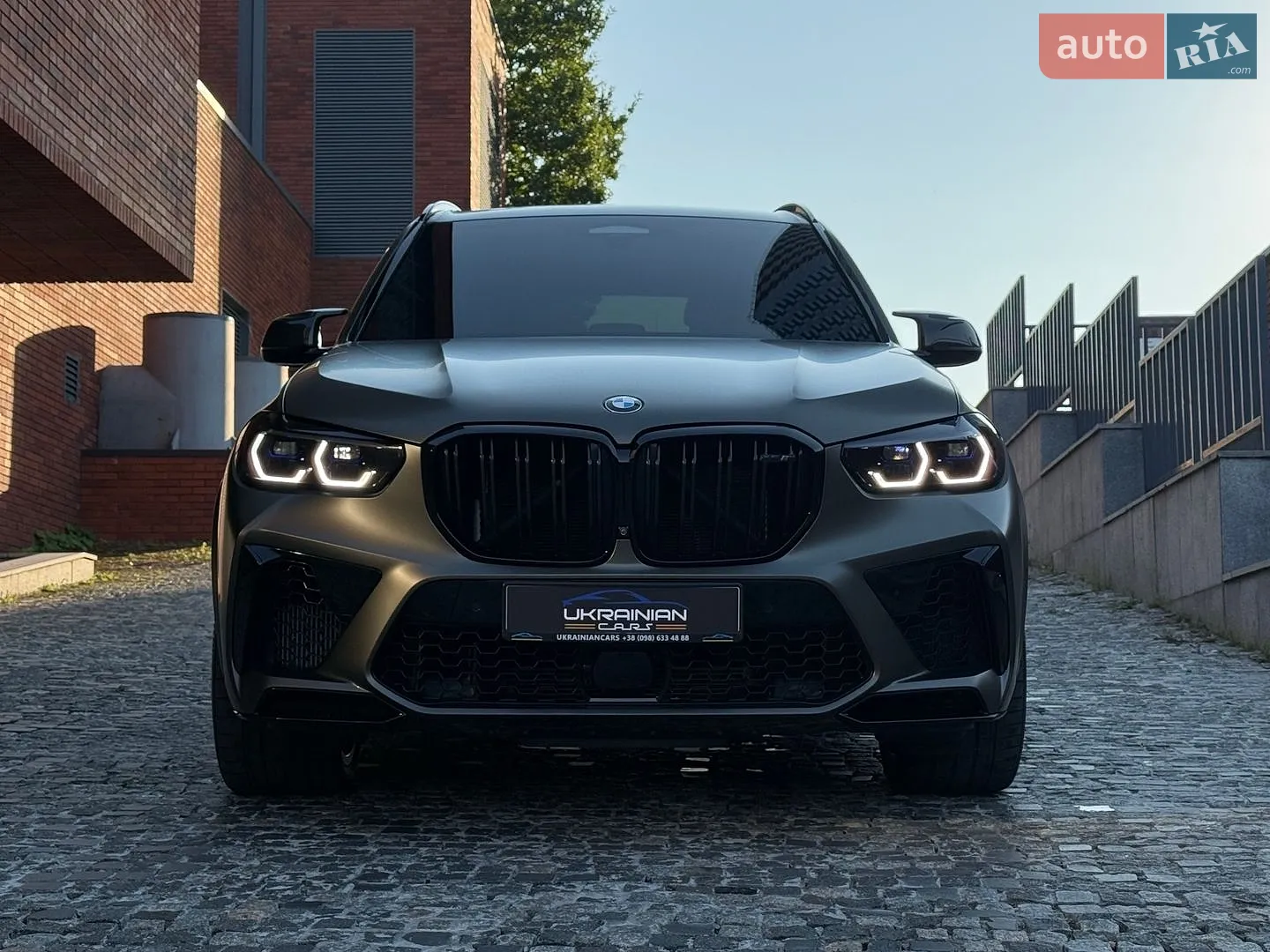 2022 BMW X5 M - мініатюра 8