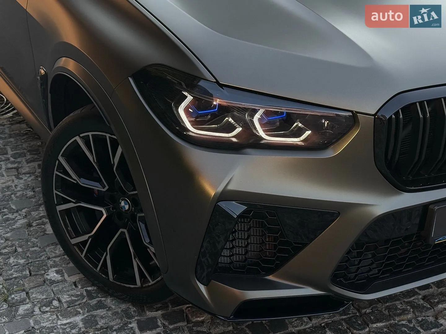 2022 BMW X5 M - мініатюра 9