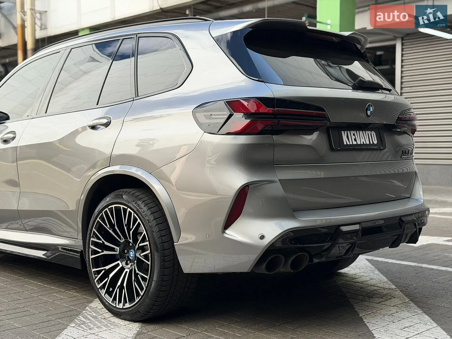 2022 BMW X5 M - мініатюра 7