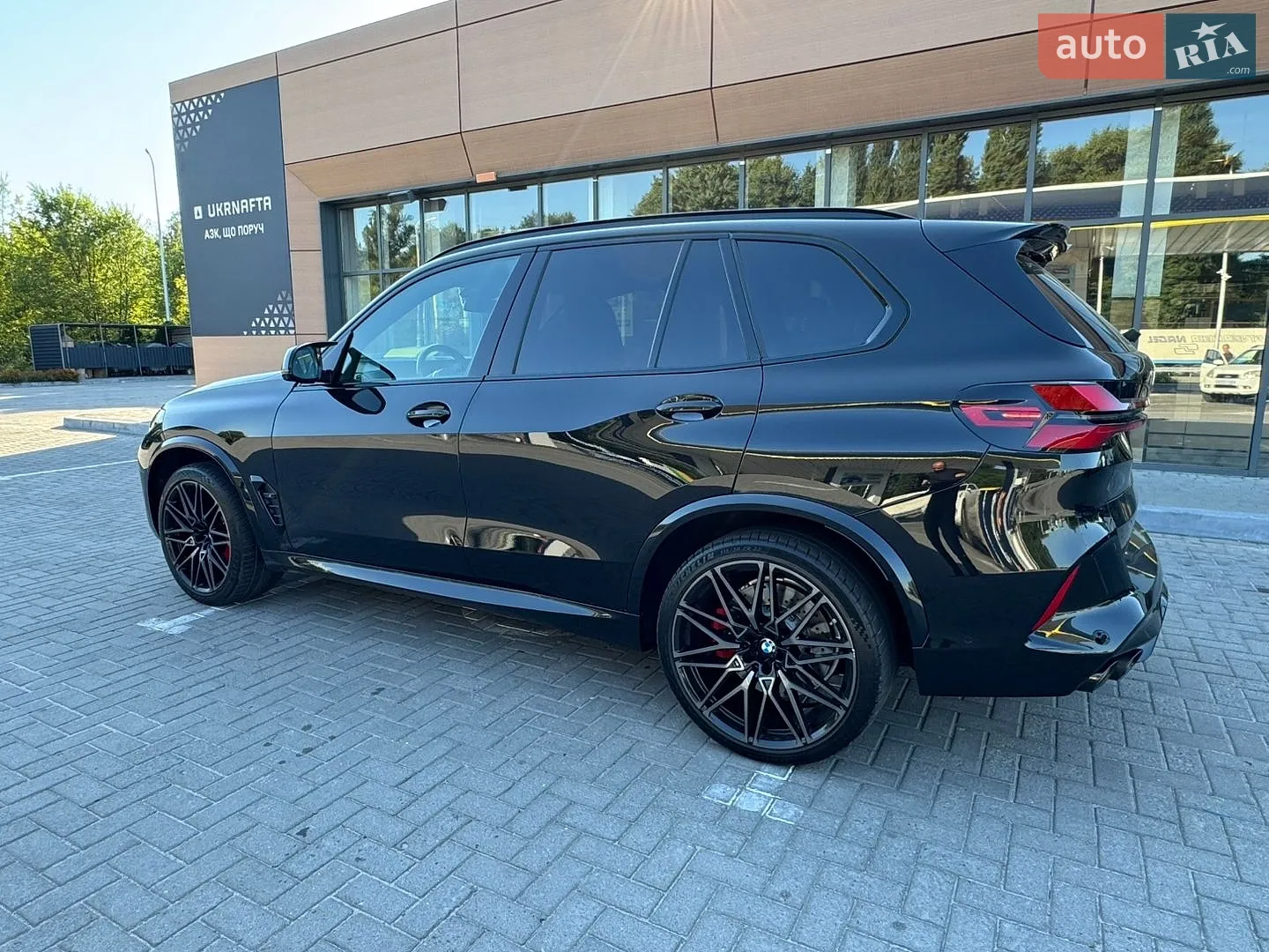 2023 BMW X5 M - мініатюра 8