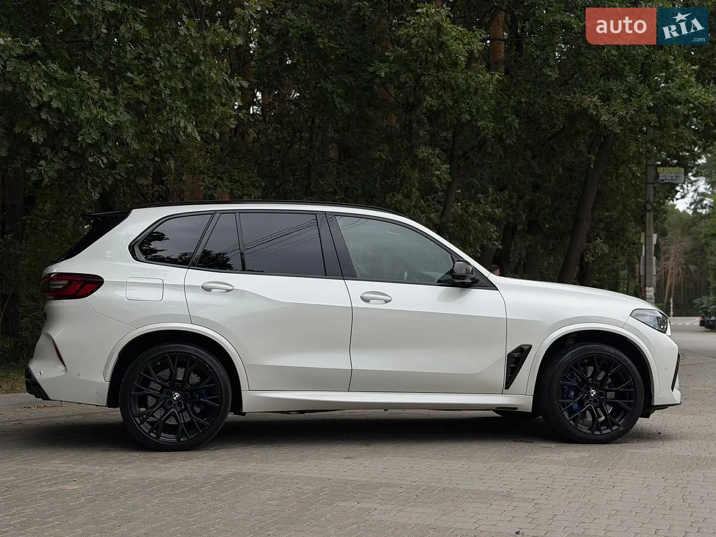 2022 BMW X5 M - мініатюра 13
