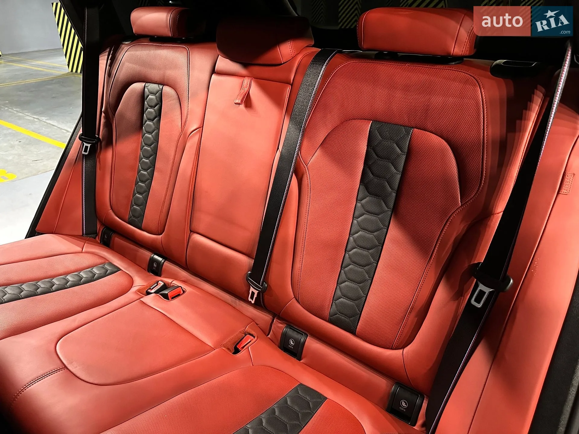 2022 BMW X5 M - мініатюра 13
