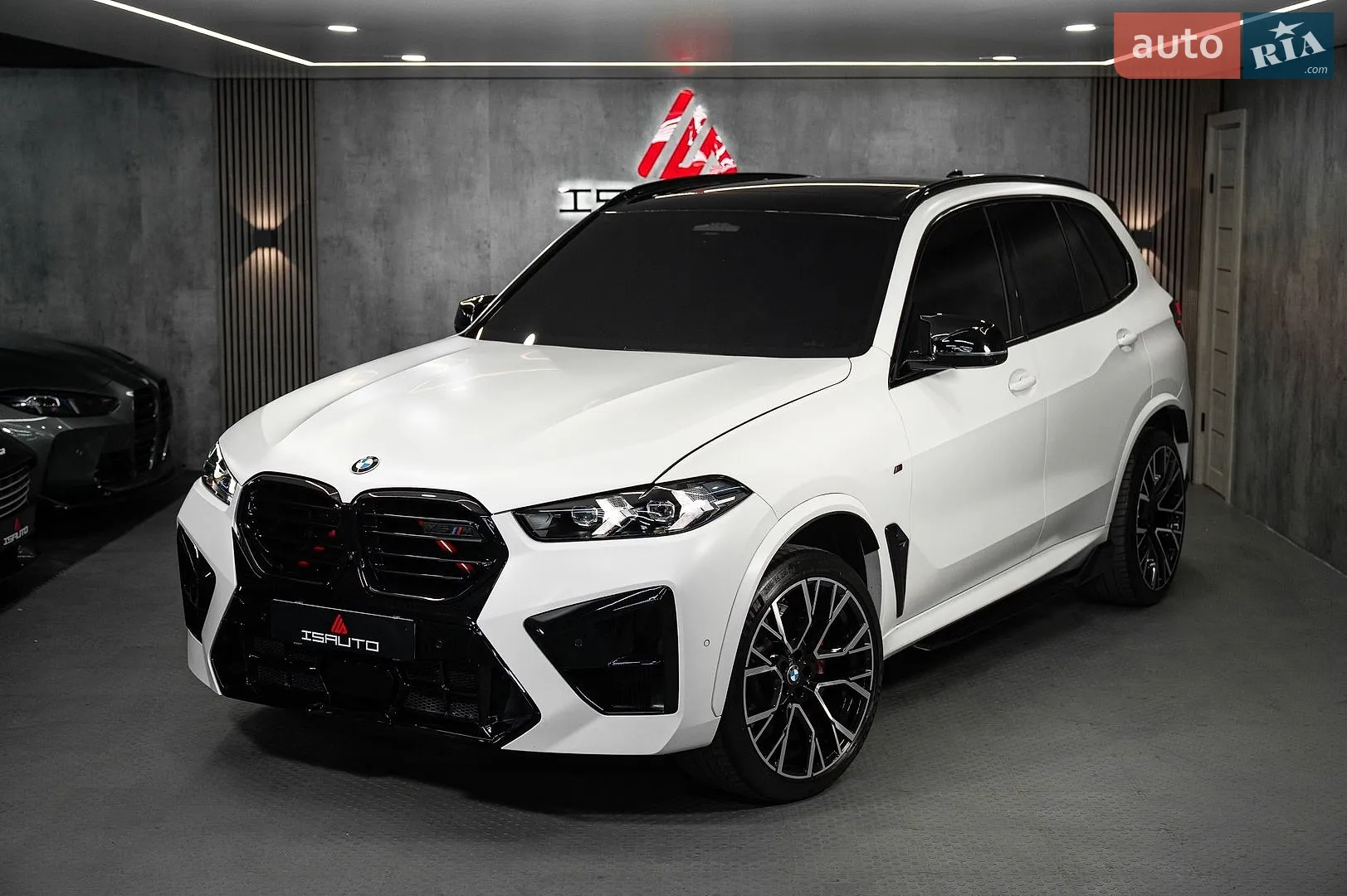 2021 BMW X5 M - мініатюра 7