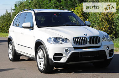 Внедорожник / Кроссовер BMW X5 2011 в Ровно