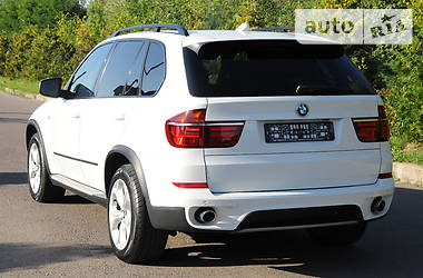 Внедорожник / Кроссовер BMW X5 2011 в Ровно