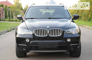 Внедорожник / Кроссовер BMW X5 2011 в Ровно