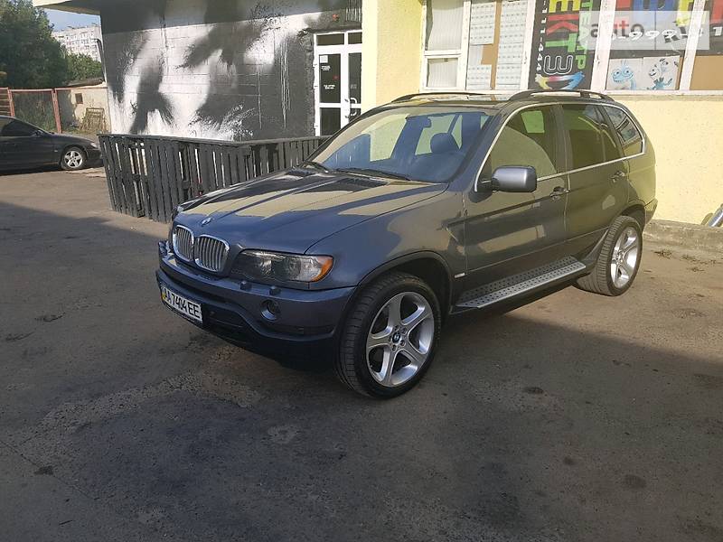 Внедорожник / Кроссовер BMW X5 2001 в Черновцах