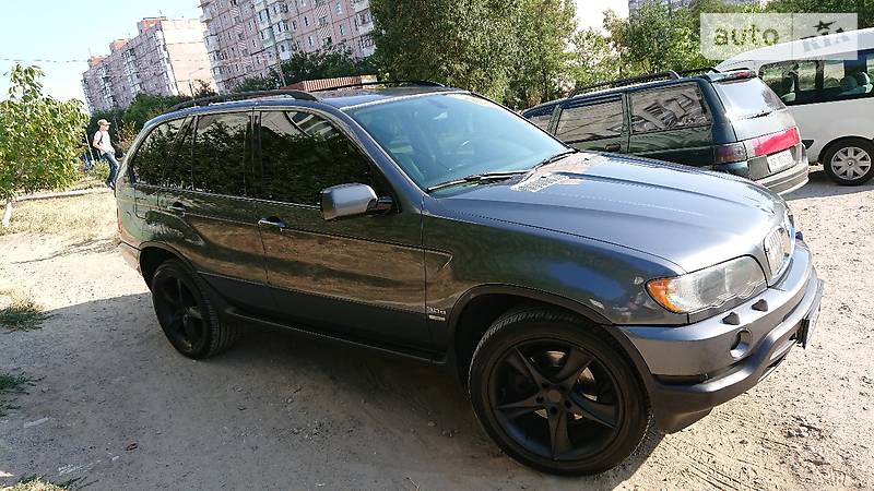 Внедорожник / Кроссовер BMW X5 2002 в Запорожье