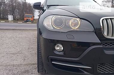 Внедорожник / Кроссовер BMW X5 2009 в 