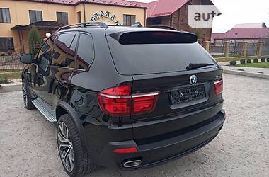 Внедорожник / Кроссовер BMW X5 2009 в 