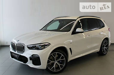 Внедорожник / Кроссовер BMW X5 2019 в Киеве