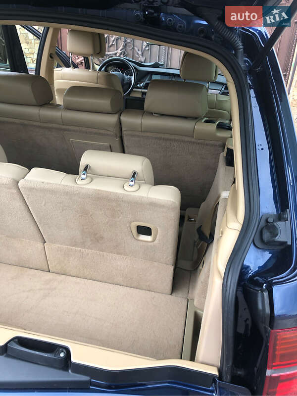 Позашляховик / Кросовер BMW X5 2011 в Рівному