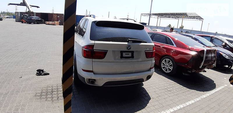 Внедорожник / Кроссовер BMW X5 2013 в Киеве