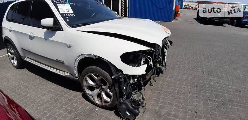 Внедорожник / Кроссовер BMW X5 2013 в Киеве