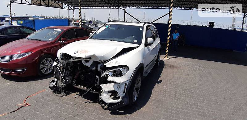 Внедорожник / Кроссовер BMW X5 2013 в Киеве