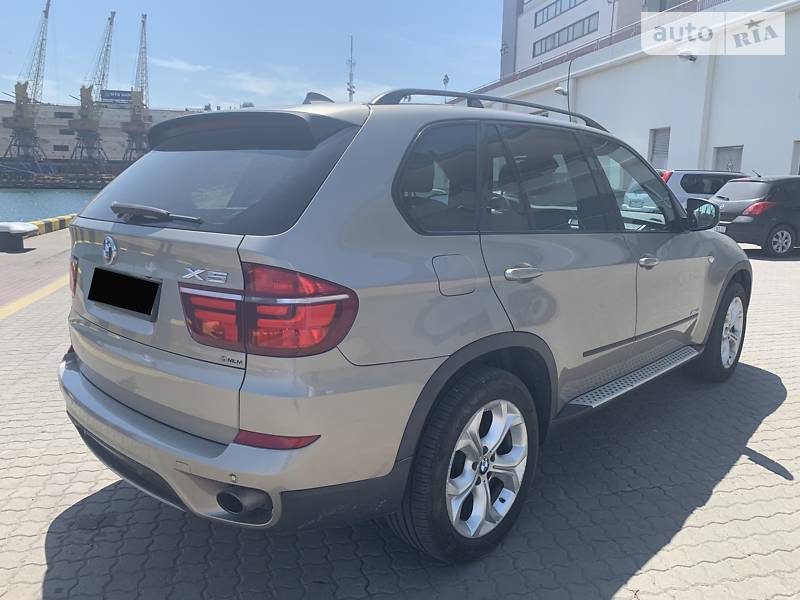 Позашляховик / Кросовер BMW X5 2011 в Києві
