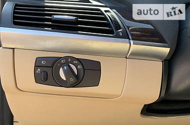 Позашляховик / Кросовер BMW X5 2011 в 