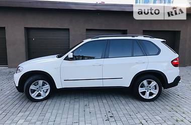 Внедорожник / Кроссовер BMW X5 2010 в Ивано-Франковске