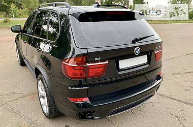 Внедорожник / Кроссовер BMW X5 2012 в Киеве