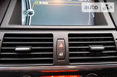 Позашляховик / Кросовер BMW X5 2010 в 