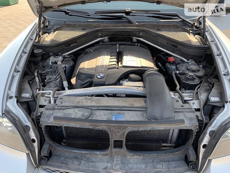 Позашляховик / Кросовер BMW X5 2010 в Запоріжжі фото 44 Позашляховик / Кросовер BMW X5 2010 в Запоріжжі
