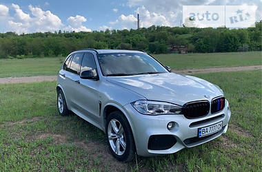 Внедорожник / Кроссовер BMW X5 2017 в Александрие