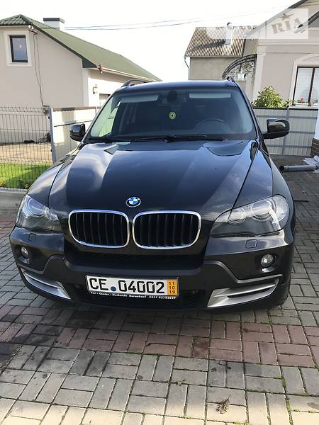 Внедорожник / Кроссовер BMW X5 2008 в Черновцах