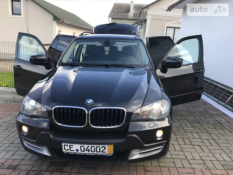 Внедорожник / Кроссовер BMW X5 2008 в Черновцах
