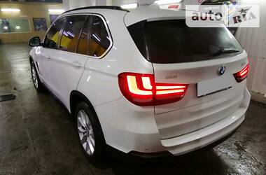 Позашляховик / Кросовер BMW X5 2015 в 