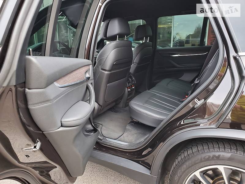 Позашляховик / Кросовер BMW X5 2013 в Дніпрі