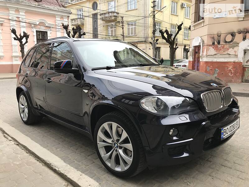 Позашляховик / Кросовер BMW X5 2009 в 