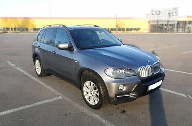 Позашляховик / Кросовер BMW X5 2008 в Чернівцях